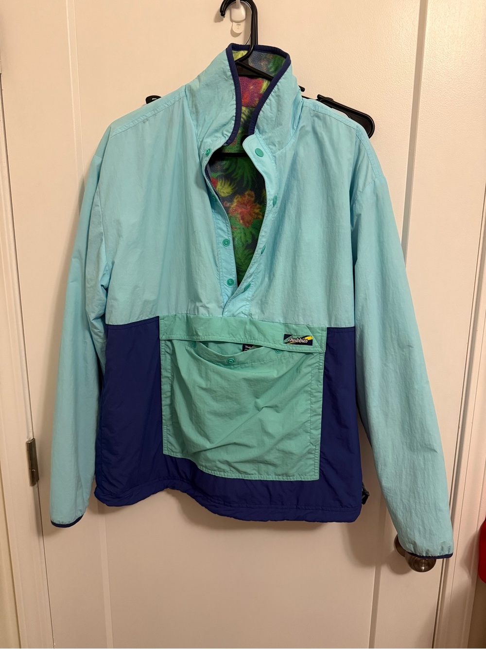 chubbies Aqua & Navy Men's Lightweight Pullover Jacket